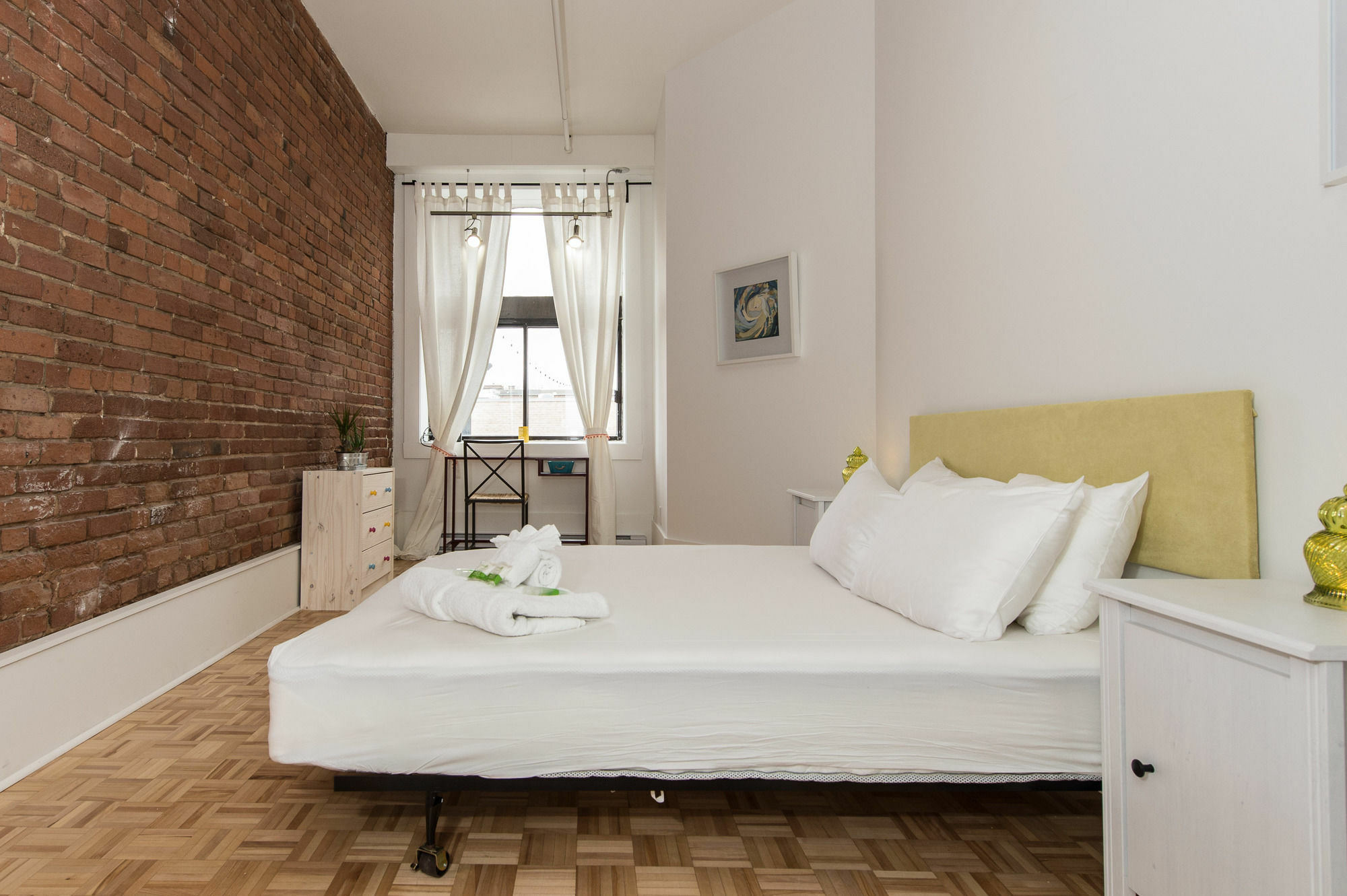 Apartamento Sunny 4Br In Plateau By Sonder Montreal Exterior foto